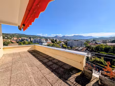appartement t4 en dernier étage avec vue panoramique
