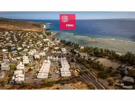 saint leu / proche plage: appartement t2 + jardin dans residence securisee? vue mer