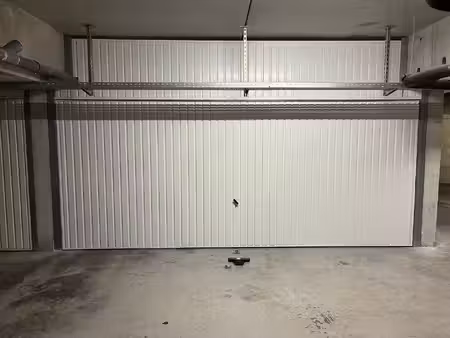 garage doubles stationnements la penne sur huveaune