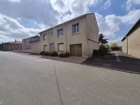 vente maison 8 pièces 250 m² delme (57590)