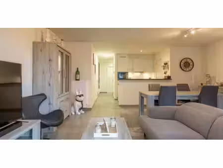 appartement à louer à harelbeke pour € 740 avec 2 chambres à coucher