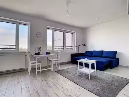 bordet: spacieux studio meublé de 43m² dans un immeuble neuf