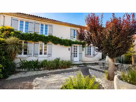 maison à vendre à saint-pierre-de-juillers (17400) - charente-maritime