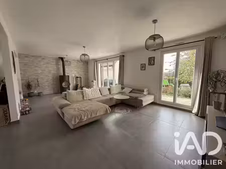 maison à vert-saint-denis (77240)