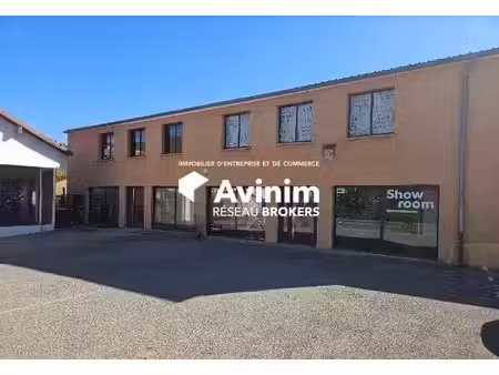 location commerce bourg-en-bresse 01000 237m² à 272m²