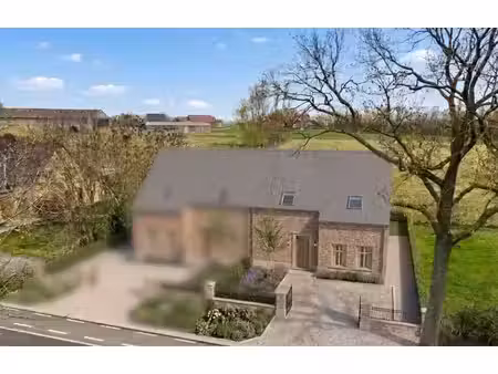 joli terrain à bâtir  idéal pour maison 3f