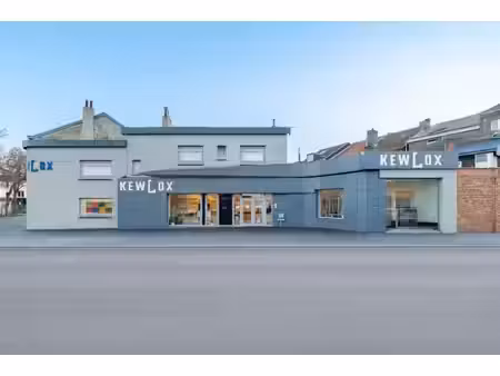 immeuble commercial à louer - emplacement stratégique