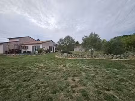 vente maison à varès (47400) : à vendre / 147m² varès