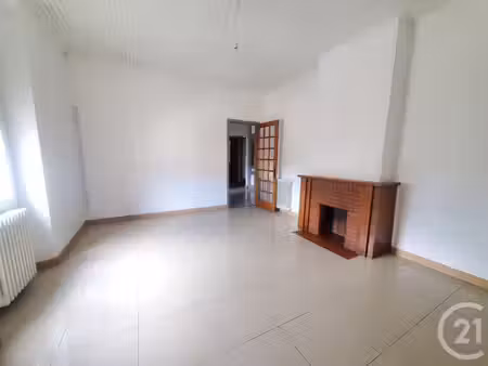 appartement à louer - 4 pièces - 112 m2 - graulhet - 81 - midi-pyrenees