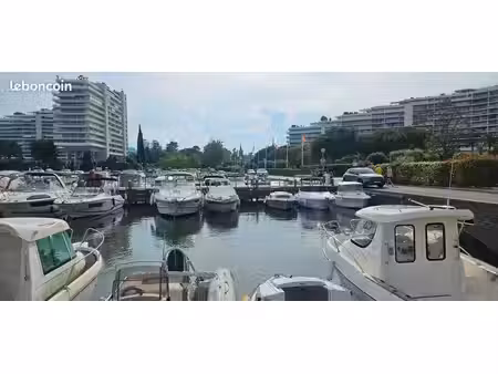place de port