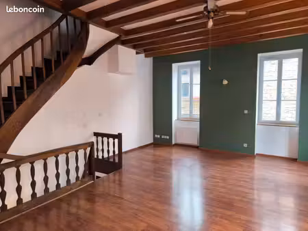 appartement 87m2 centre village