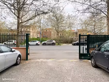 location parking box garage boulevard des minimes matabiau toulouse