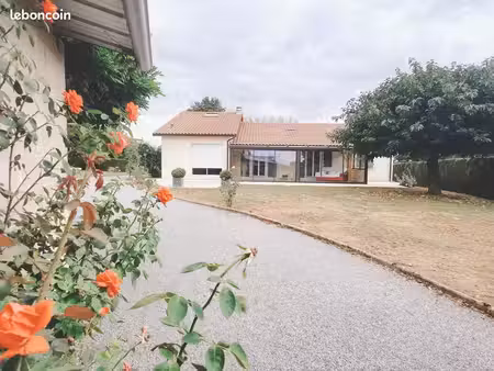 maison 5 pièces 141 m²