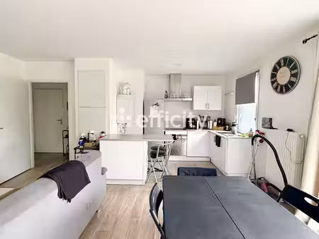 appartement 2 pièces - 49 m²
