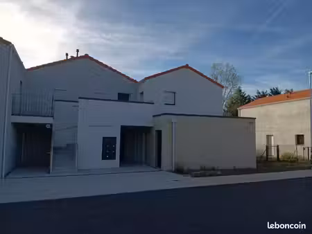 appartement 1 pièce 43 m²