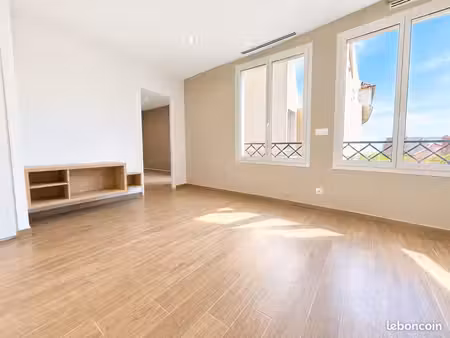 appartement 3 pièces 55 m²