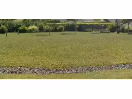 vente terrain à batir 711 m² à guignicourt (02190)  64 000 €