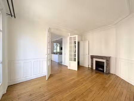 appartement 3 pieces 57 38m2 - place des victoires