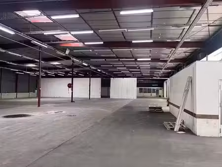 location locaux professionnels 174 m² à amiens (80000)  1 980 €