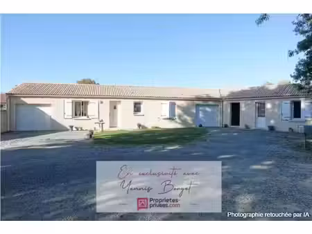 ensemble immobilier de 2 maisons louées avec garages et jardins