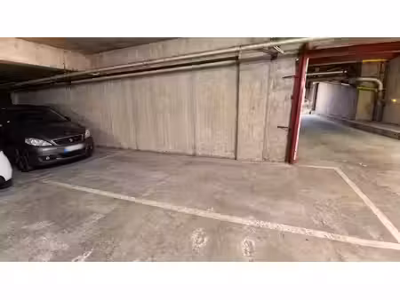 vente parking 10 m² à paris 18ème (75018)  18 000 €