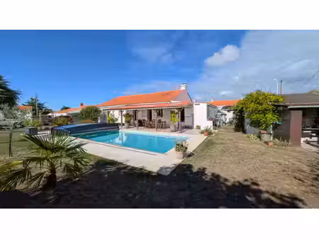 maison beauvoir sur mer