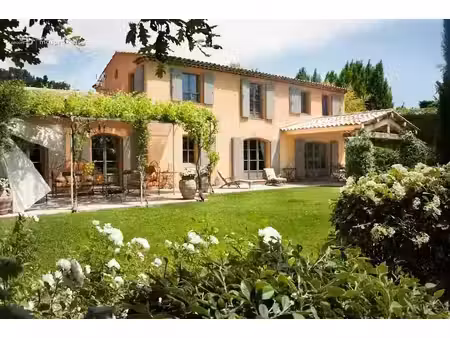 vente maison neuve 6 pièces 250 m² à saint-rémy-de-provence (13210)  1 350 000 €