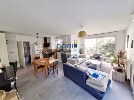à vendre villa t4 avec jardin  piscine et 2 garages prad