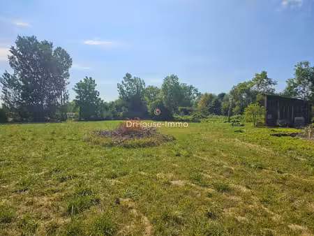 grand terrain de 6624 m² dont 5000 m² constructible