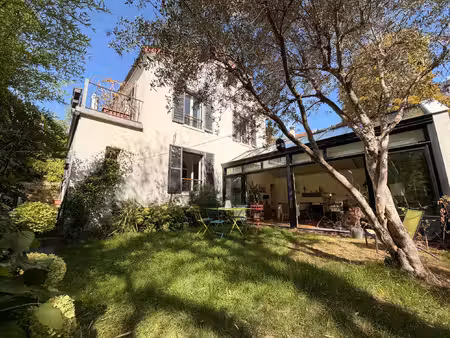 vente maison 6 pièces 141 m² clamart (92140)