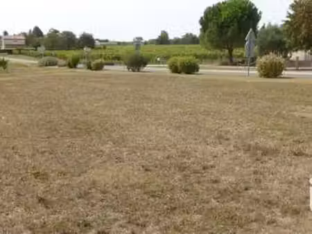 vente terrain à brie-sous-archiac (17520) : à vendre / 1053m² brie-sous-archiac