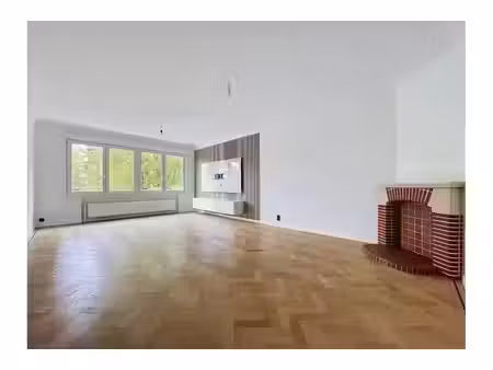 appartement à louer à avenue jean-baptiste depaire 101 laeken (vbe68065)