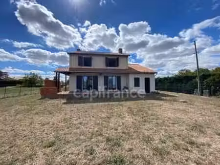 vente maison à sainte-verge (79100) : à vendre / 119m² sainte-verge