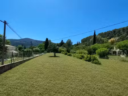 vente terrain 500 m² à sollies-pont (83210)  220 000 €