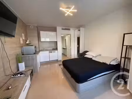 location meublée appartement 1 pièce 22.95 m² à nice (06000)  780 €