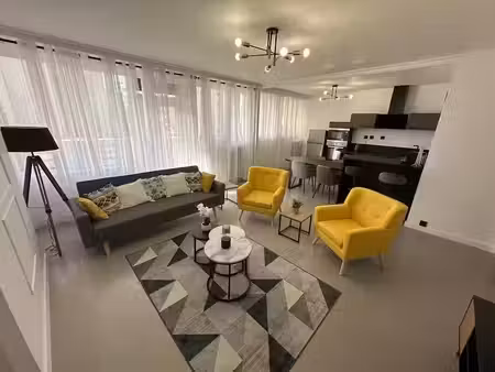 location meublée appartement 3 pièces 12 m² à villeurbanne (69100)  695 €