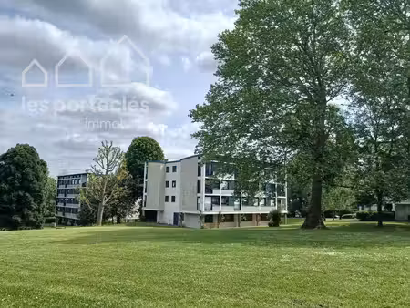 beau t5  91 m²  dans résidence familiale avec parc et tennis