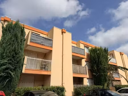 montpellier  boulevard de la perruque  garage en sous-sol
