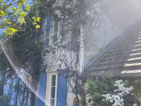 anet centre - maison de caractère xixe avec jardin secret - exclusivité rare sur le secteu