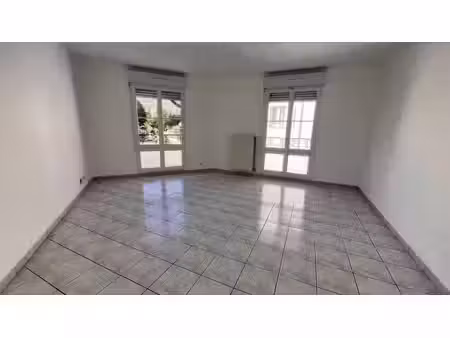 location appartement 2 pièces 45.77 m² à brie-comte-robert (77170)  809 €