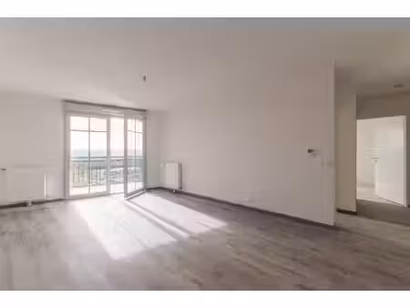 appartement t4
