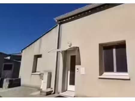 location duplex 4 pièces 102 m² à saint-hilaire-d'ozilhan (30210)  995 €