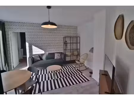 location meublée appartement 3 pièces 55.76 m² à toulouse (31000)  1 012 €