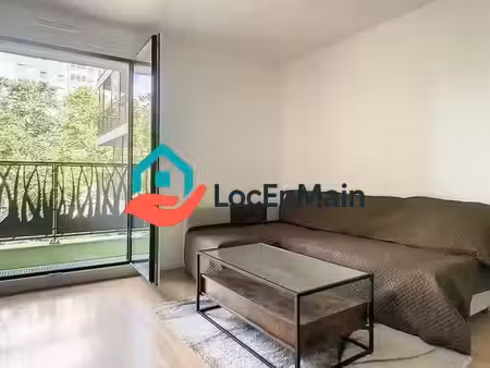location meublée appartement 2 pièces 42 m² à asnieres-sur-seine (92600)  1 190 €