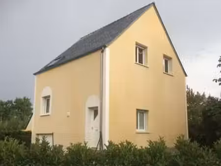 location maison à loire-authion (49250) : à louer / 95m² loire-authion