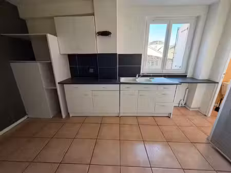 location appartement 2 pièces 49 m² à meung-sur-loire (45130)