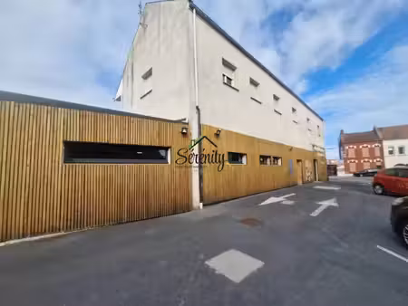 vente commerce 318 m² cambrai (59400)