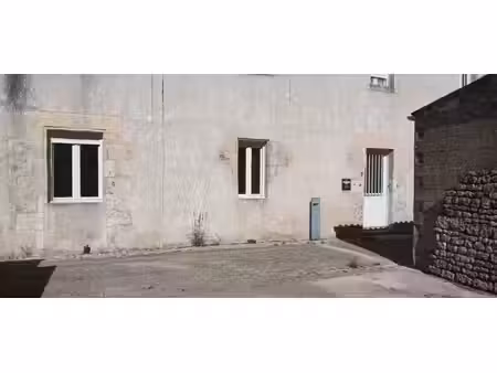 location appartement 4 pièces  81.37m²  soubise