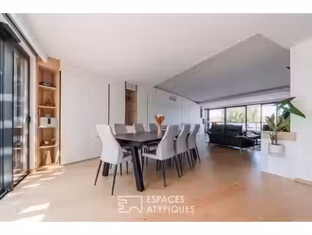 appartement contemporain avec terrasses et vue panoramique cour des haras