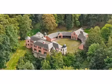 château à vendre à vaulx pour € 1.375.000 avec 10 chambres à coucher